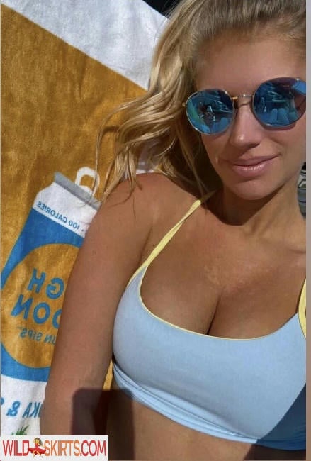 WomenBarstool / chicks nude Instagram leaked photo #9