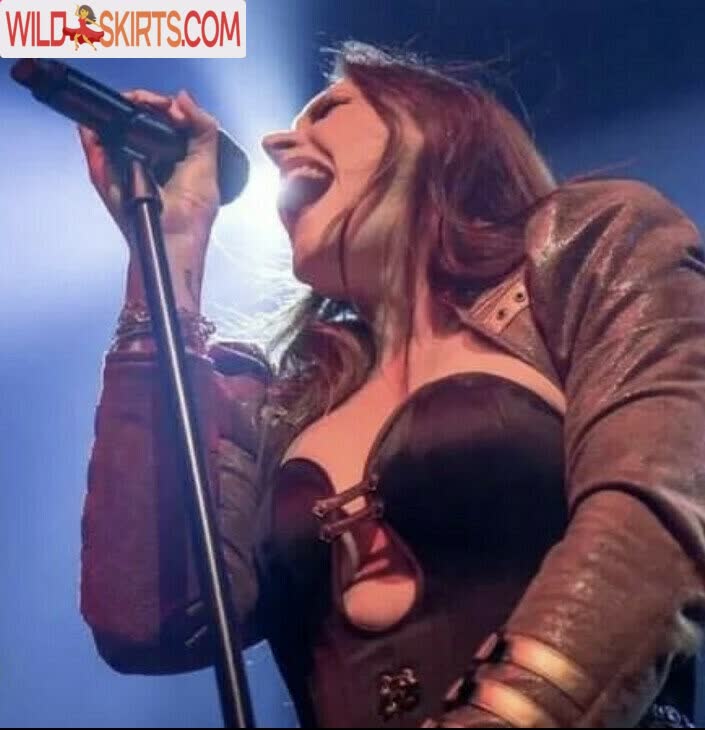 WomenMetal nude leaked photo #5