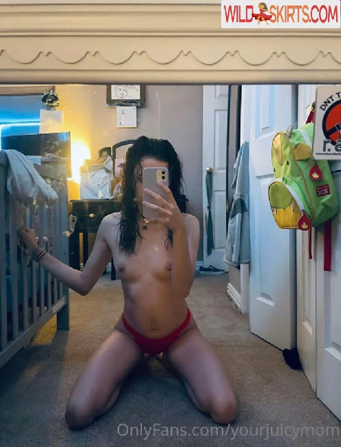 wuvelizabeth / wuvelizabeth / yourjuicymom nude OnlyFans, Instagram leaked photo #10