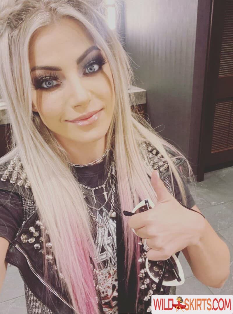 WWE Alexa Bliss nude leaked photo #2