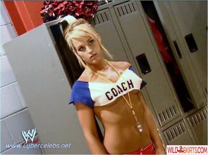 WWE Michelle McCool nude leaked photo #43