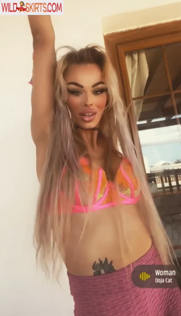 Xbarbie_malibux nude leaked photo #22