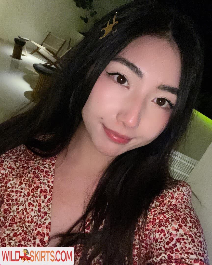 XChocobars nude leaked photo #88