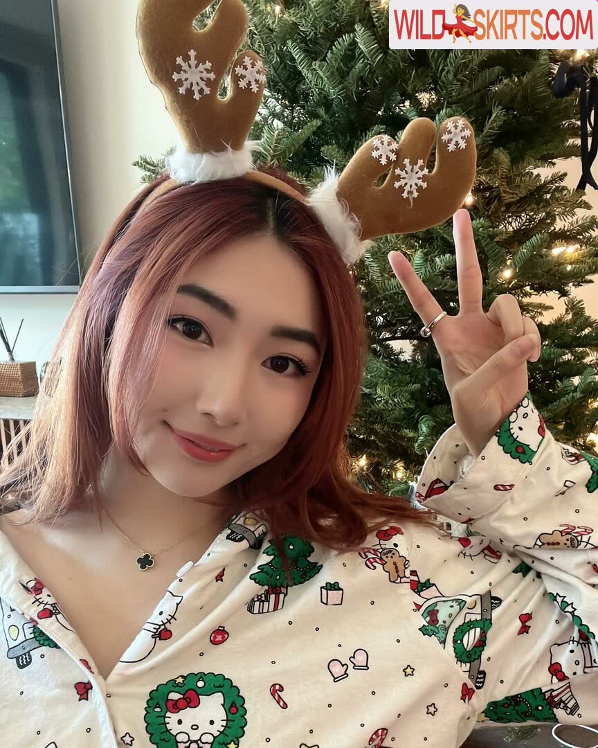 XChocobars nude leaked photo #186