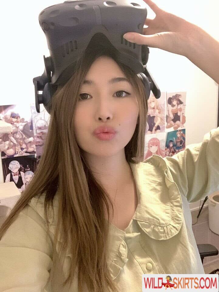 XChocobars nude leaked photo #17