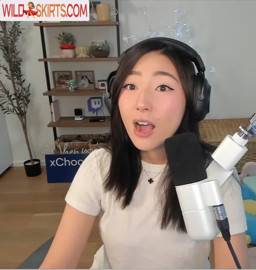 XChocobars nude leaked photo #220