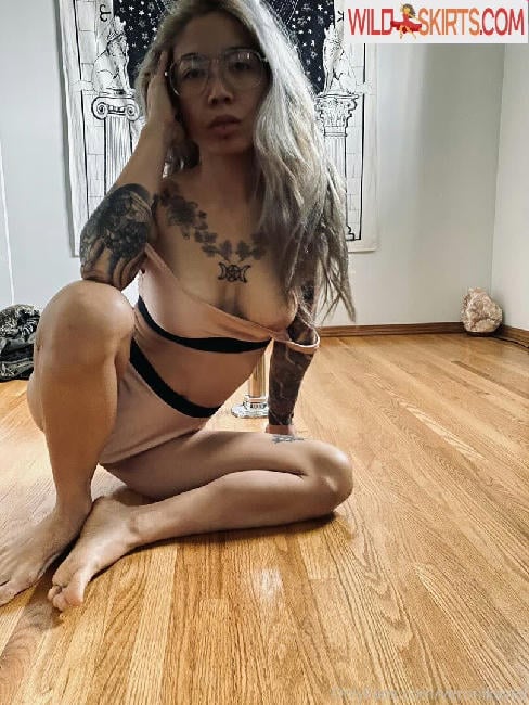 xveronikaxveilx / x.v.e.r.o.n.i.k.a.x nude Instagram leaked photo #6