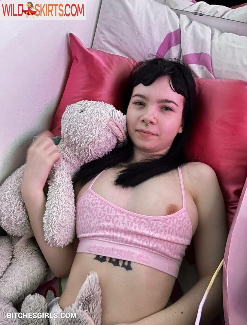 Xxvioletaddamsxx nude leaked photo #92