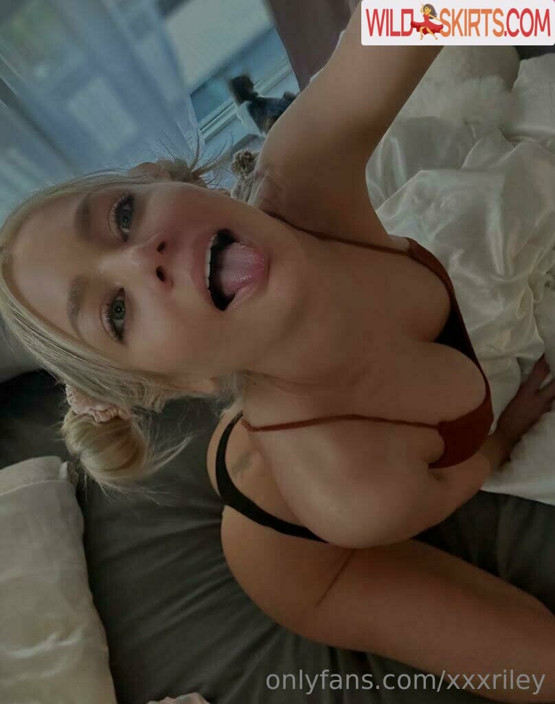 xxxriley / riri_girl826 / xxxriley nude OnlyFans, Instagram leaked photo #9