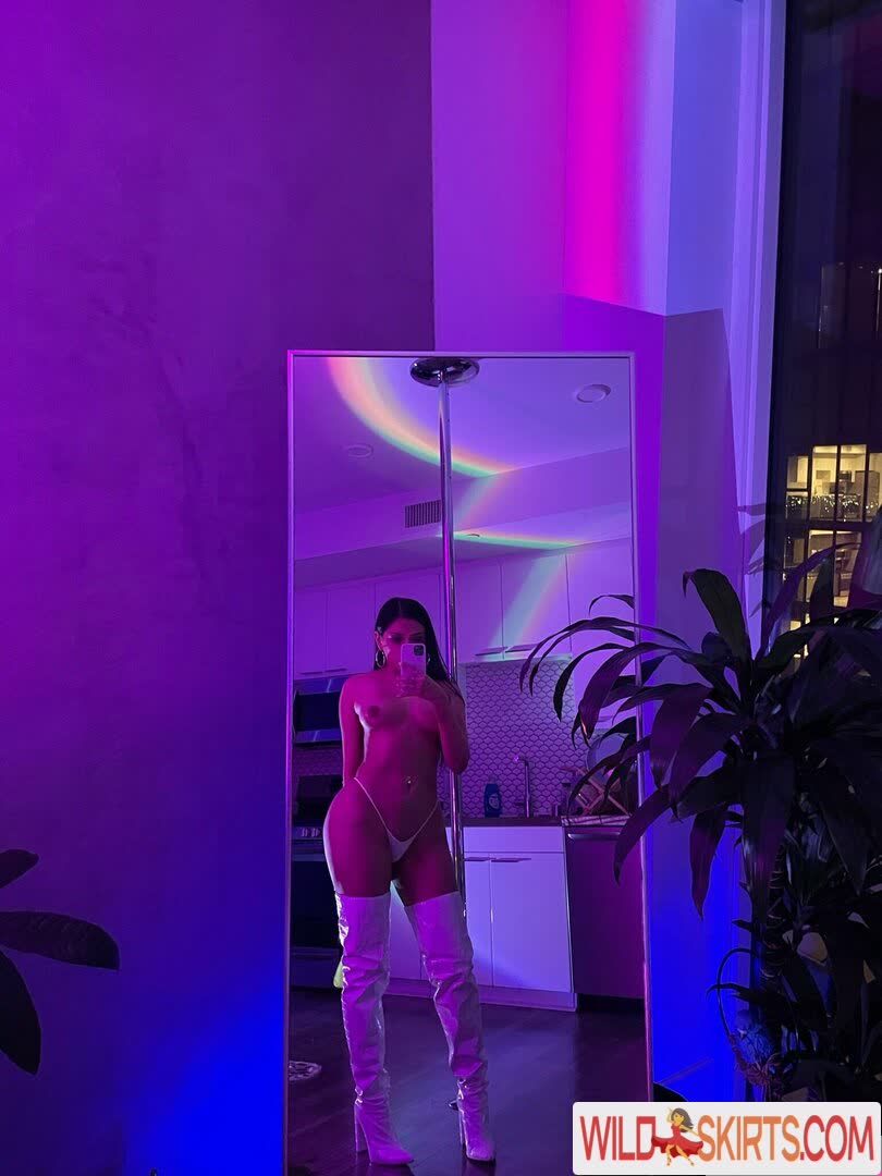 Yahaira Yumi / yahairayumi / yymedina79 nude OnlyFans, Instagram leaked photo #4