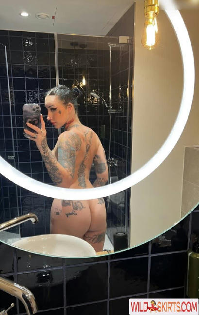 Yamiilia / yami.liia / yamiilia nude OnlyFans, Instagram leaked photo #14