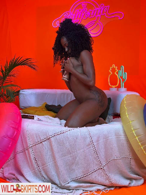 Yasantana / Iasmin Mathias Santana / yaasantana / yaasantanaa nude OnlyFans, Instagram leaked photo #71