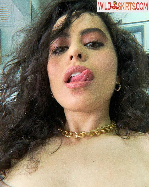 Yasmin Yassine / yasyassine nude Instagram leaked photo #15