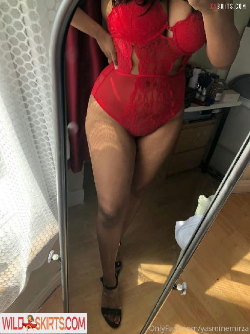 Yasmine / theyasminelopez / yasminemirza nude OnlyFans, Instagram leaked photo #63