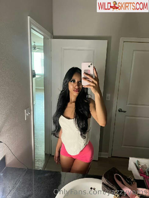 yazzyyams / Queen Yasmeena / yazzylonglegs / yazzyyams nude OnlyFans, Instagram leaked photo #235