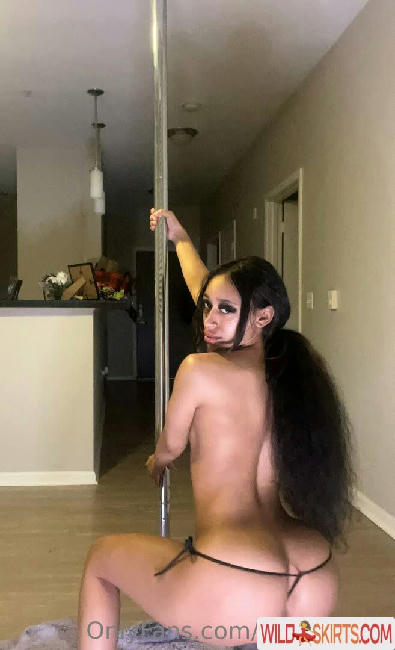 yazzyyams / Queen Yasmeena / yazzylonglegs / yazzyyams nude OnlyFans, Instagram leaked photo #266