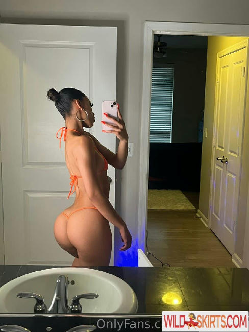 yazzyyams / Queen Yasmeena / yazzylonglegs / yazzyyams nude OnlyFans, Instagram leaked photo #98