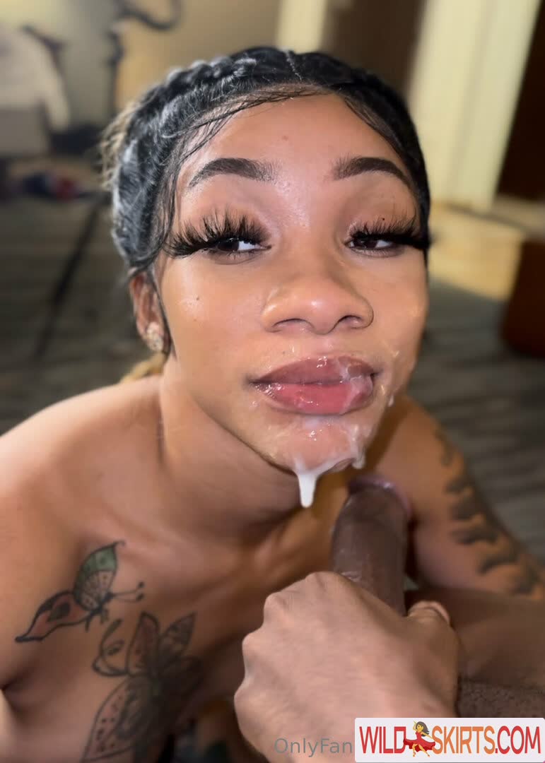 Yellabadxxx nude leaked photo #8