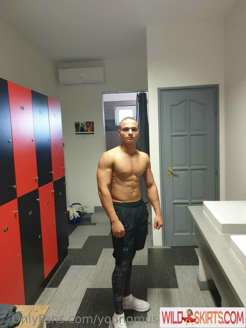 youngmusclegrowingboy nude OnlyFans leaked photo