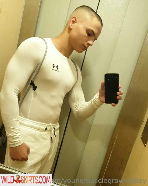 youngmusclegrowingboy nude OnlyFans leaked photo #8