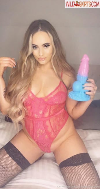 Your Brat / abbieslxt / abbievip / itsabbiee_ nude OnlyFans, Instagram leaked photo #35