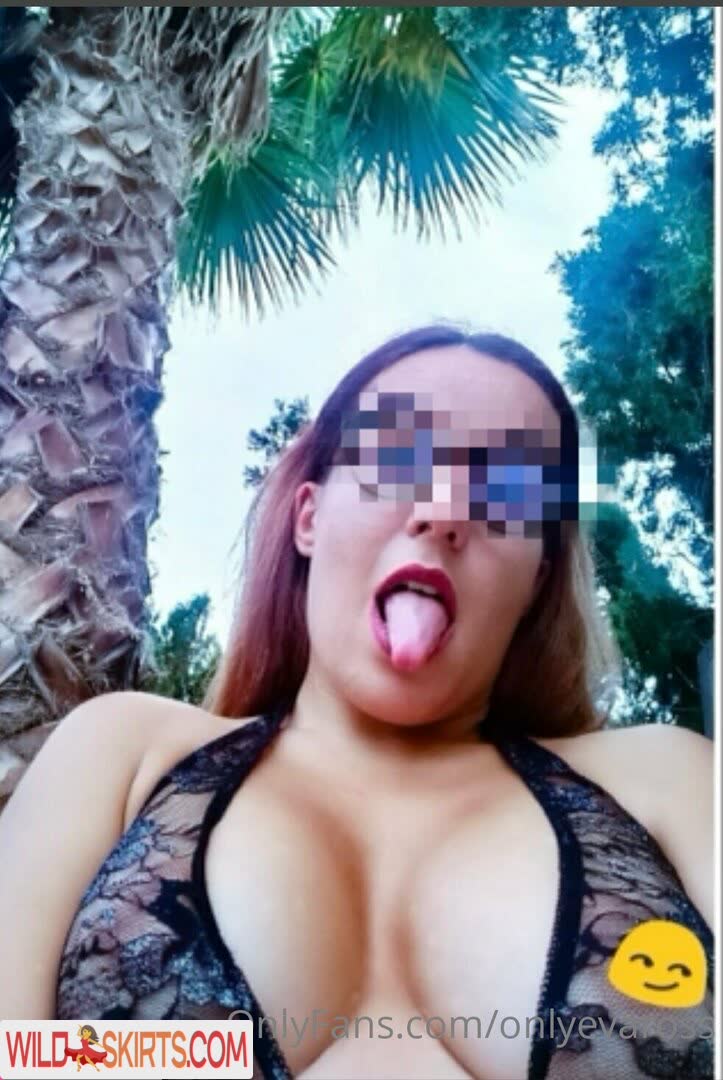 Yourfoxyladyy nude leaked photo #50