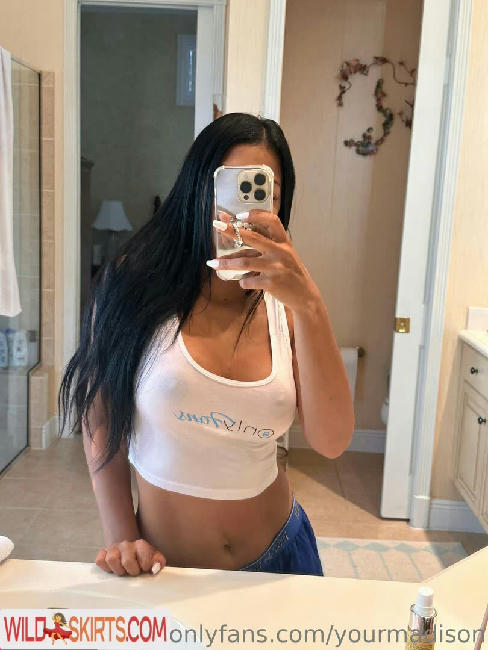 yourmadison / yourmadison / yourmadisonsanta nude OnlyFans, Instagram leaked photo #36