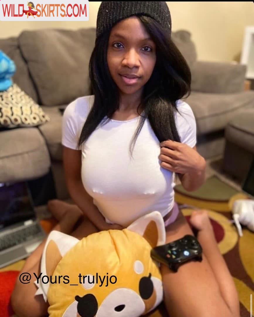 Yours_trulyjo nude leaked photo #1