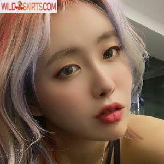 Yunicorn19 / yunicorn19 nude Instagram leaked photo #16