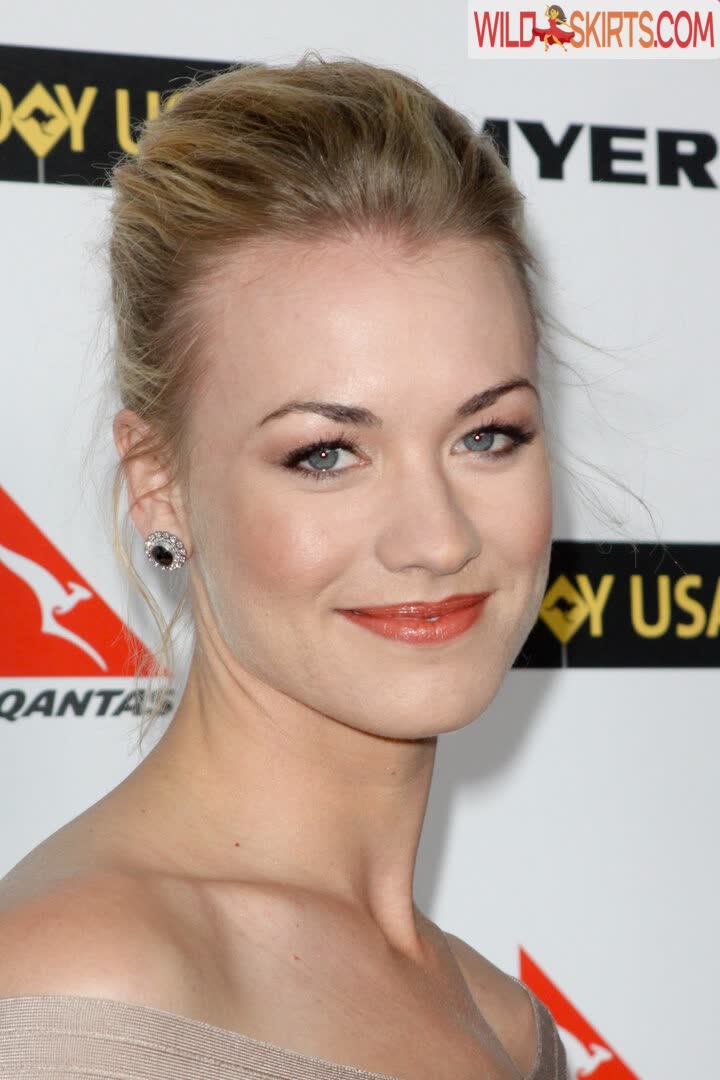 Yvonne Strahovski / y_strahovski / yvonnestrahovski nude Instagram leaked photo #7