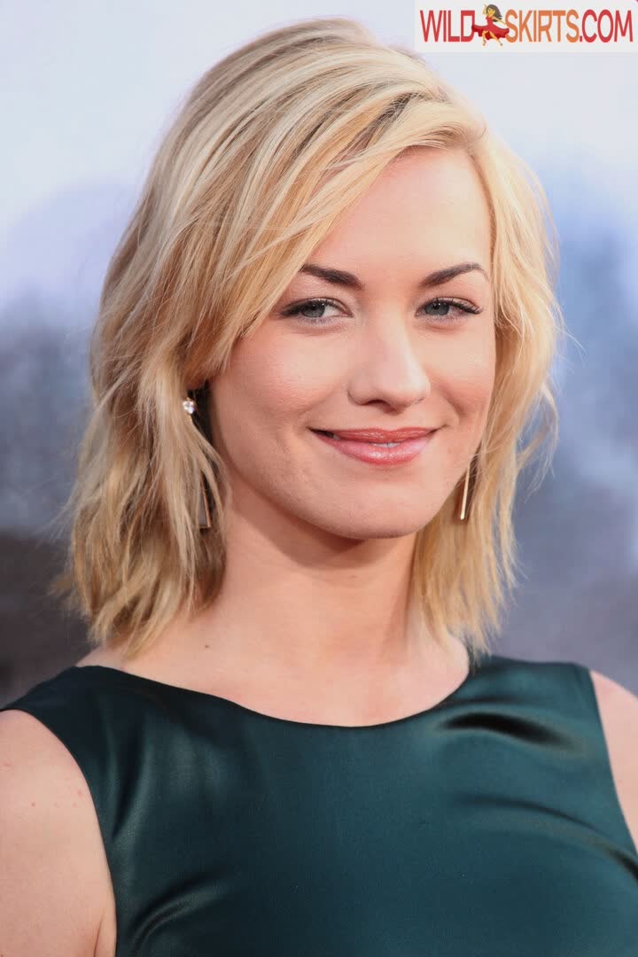 Yvonne Strahovski nude leaked photo #38