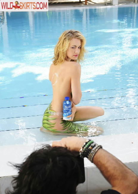 Yvonne Strahovski / y_strahovski / yvonnestrahovski nude Instagram leaked photo #152