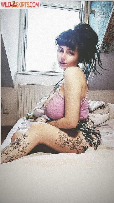 Zainab / zafeeristan / zainabbrudi nude OnlyFans, Instagram leaked photo #19