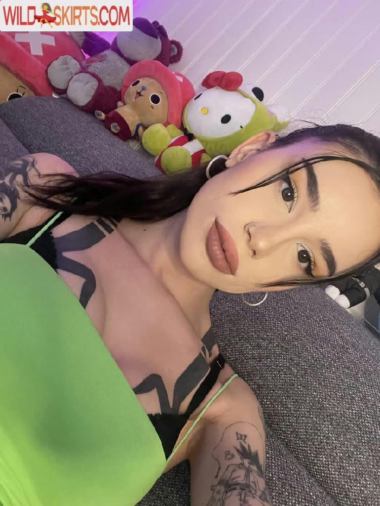 Zeliahxo / Female alien / zeliahxo nude OnlyFans, Instagram leaked photo #16