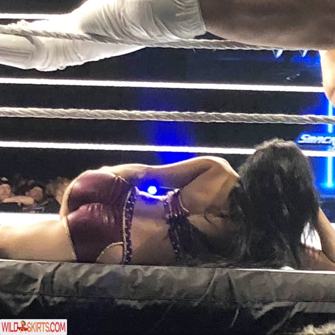 Zelina Vega nude leaked photo #28