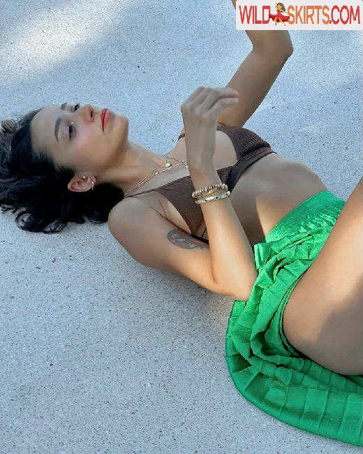 Zeynep Bastık / zeynepbastik nude Instagram leaked photo #21