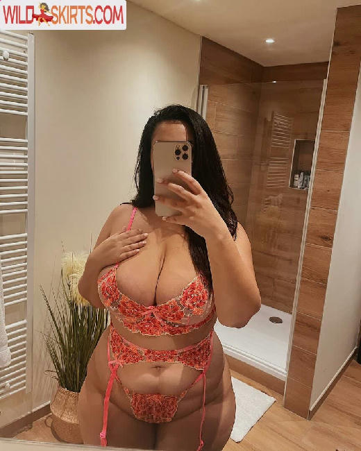 Zina Hadid / moroccanzina_ / therealzinax / zina_hadid / zinahadid nude OnlyFans, Instagram leaked photo #87