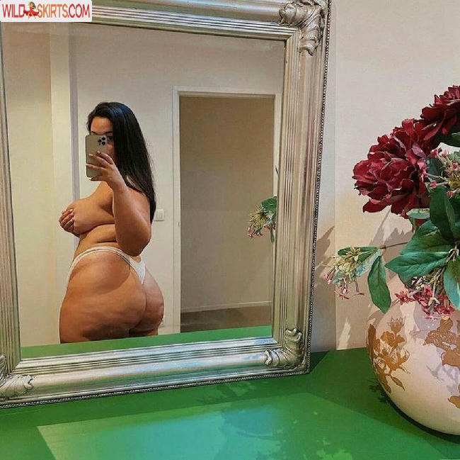 Zina Hadid / moroccanzina_ / therealzinax / zina_hadid / zinahadid nude OnlyFans, Instagram leaked photo #200