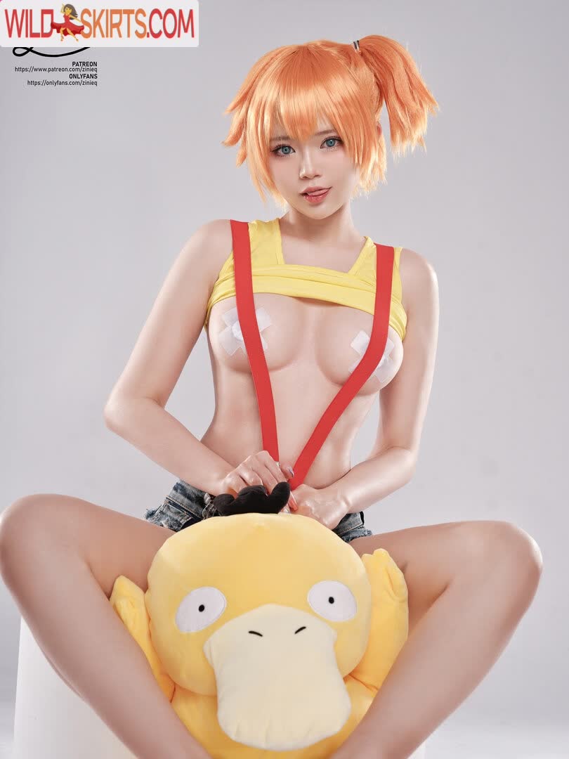 ZinieQ Cosplayer nude leaked photo #29