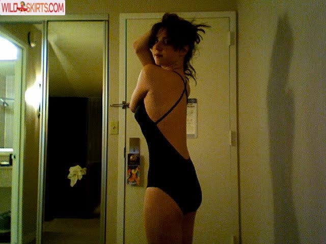 Zoe Kazan nude leaked photo #39