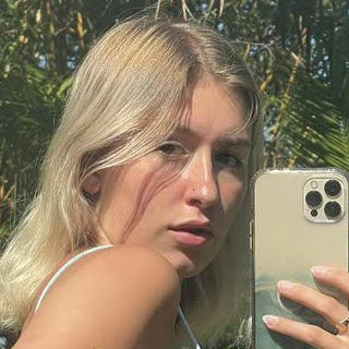Zoe Rhode avatar