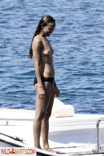 Zoe Saldana / zoesaldana nude Instagram leaked photo #43