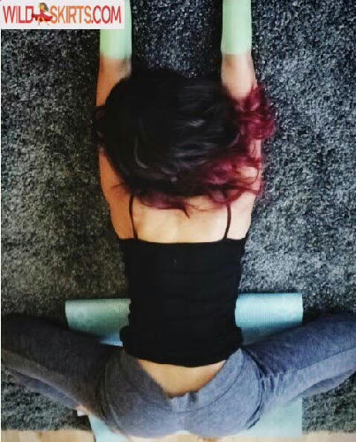 Zoe Saldana / zoesaldana nude Instagram leaked photo #37