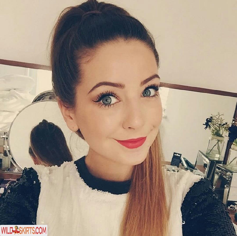 Zoë Sugg / zoesugg nude OnlyFans, Instagram leaked photo #28