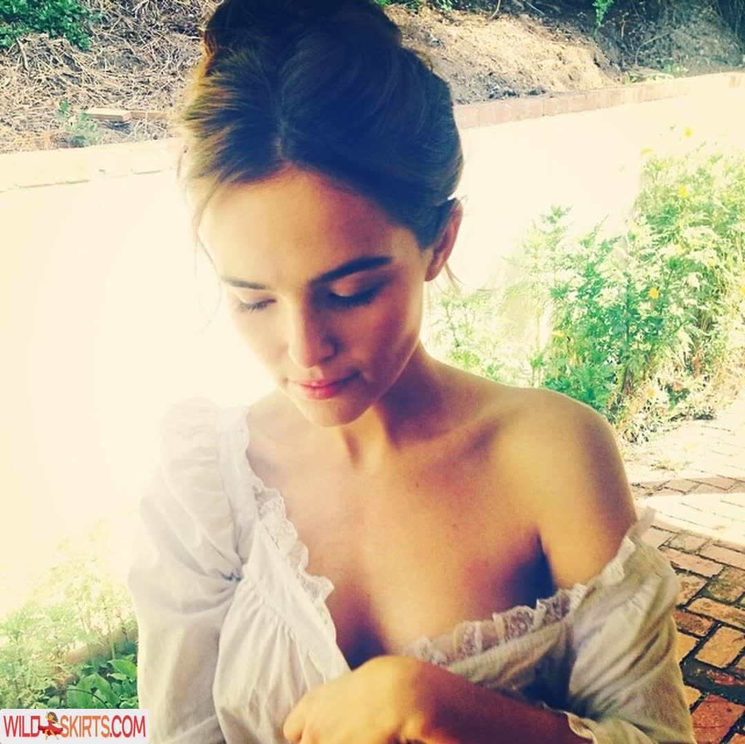 Zoey Deutch / zoeydeutch nude Instagram leaked photo #17