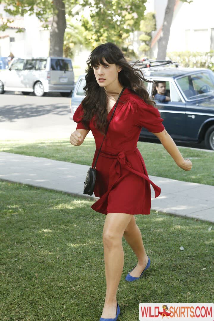 Zooey Deschanel / zooeydeschanel nude Instagram leaked photo #1